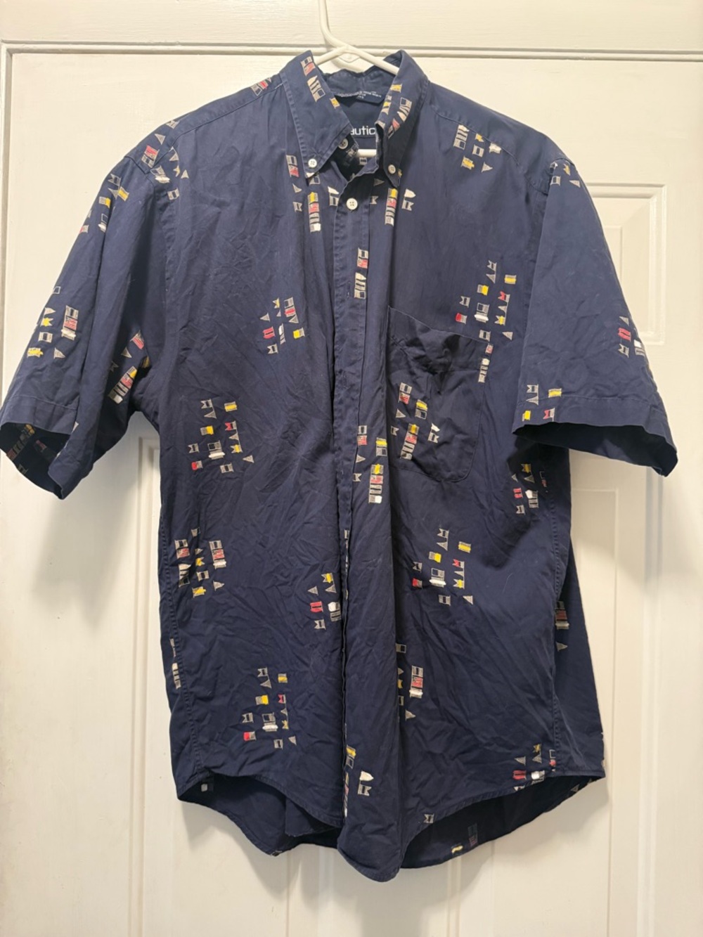 Vintage Nautica Men’s Navy Short Sleeve Button-Up Shirt made in USA
